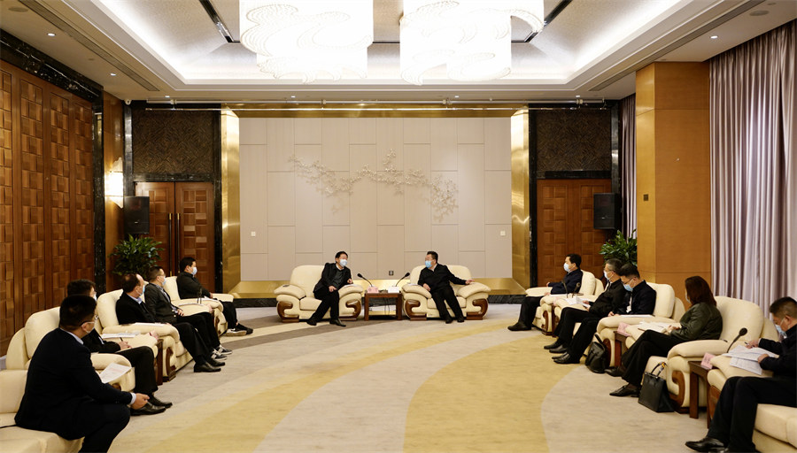 省尊龙凯时集团党委书记、董事长任丁率队赴南充调研