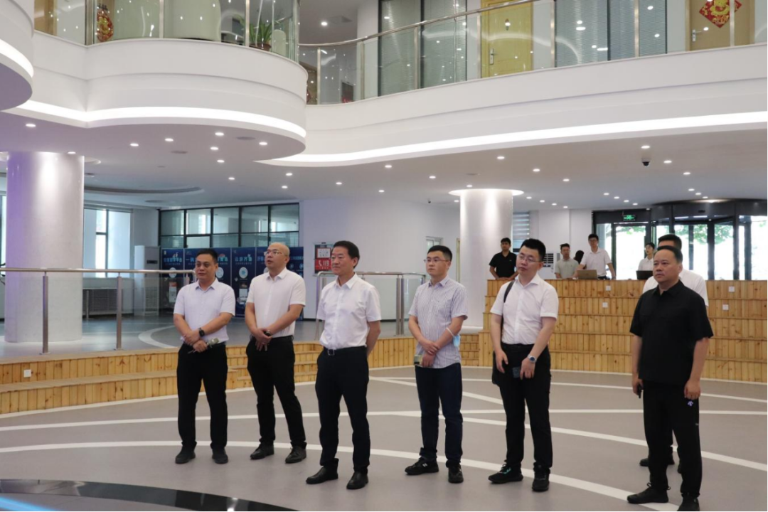 省尊龙凯时集团：“四个导向” 推动调查研究提质增效